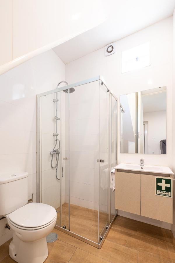 ホテル Downtown A Whole House Duplex Designed For Remote Work And Near Metro Lapa ポルト エクステリア 写真