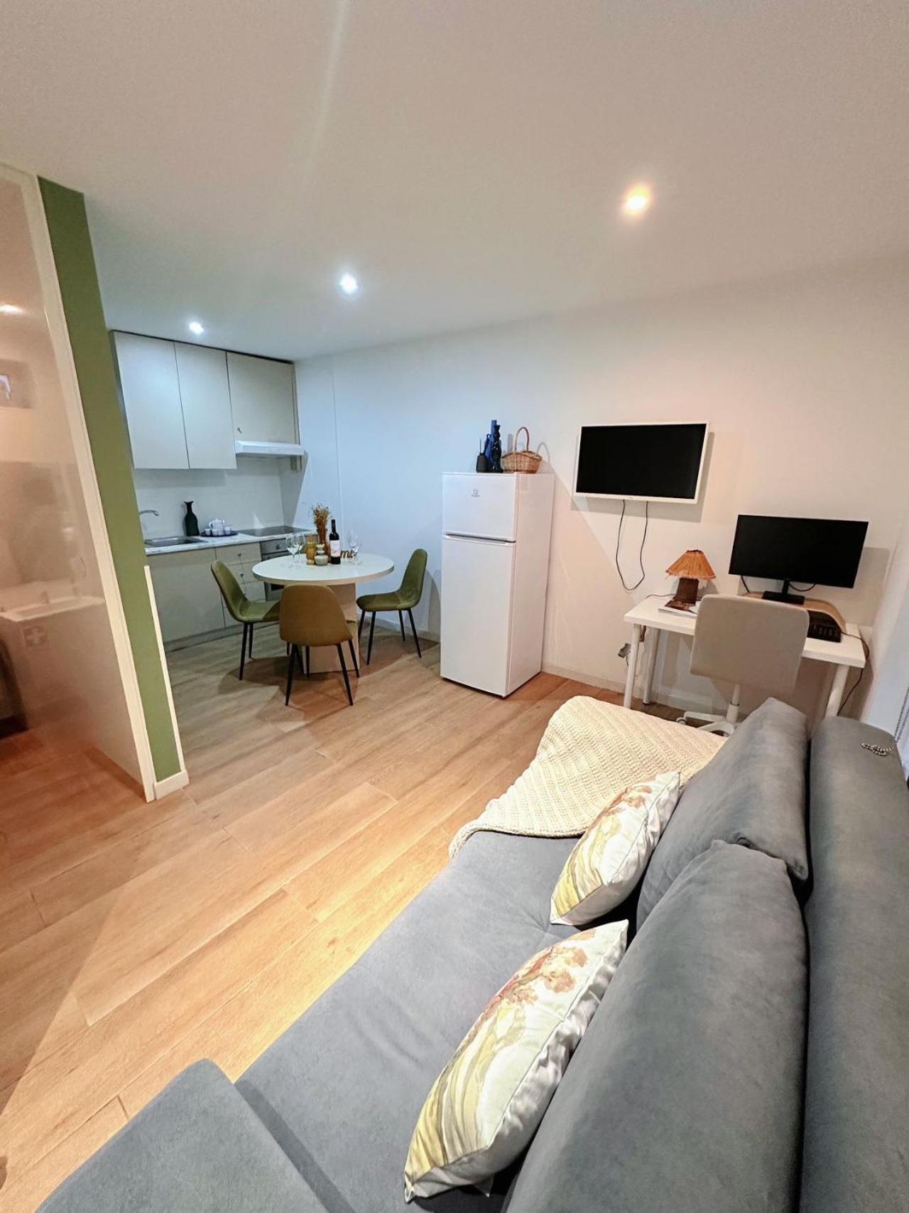 ホテル Downtown A Whole House Duplex Designed For Remote Work And Near Metro Lapa ポルト エクステリア 写真